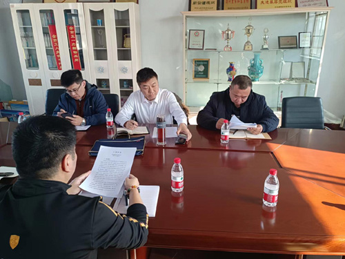 市環(huán)投公司黨委書記、董事長(zhǎng)張明軍赴罐頭食品公司調(diào)研